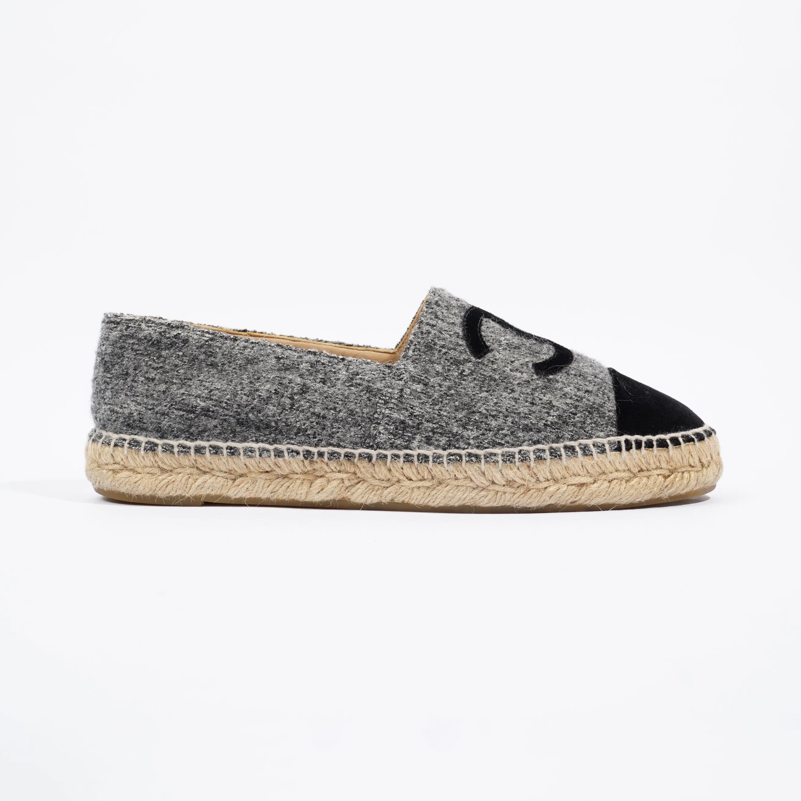 Chanel Espadrilles Grey   Black Fabric EU 40 UK 7