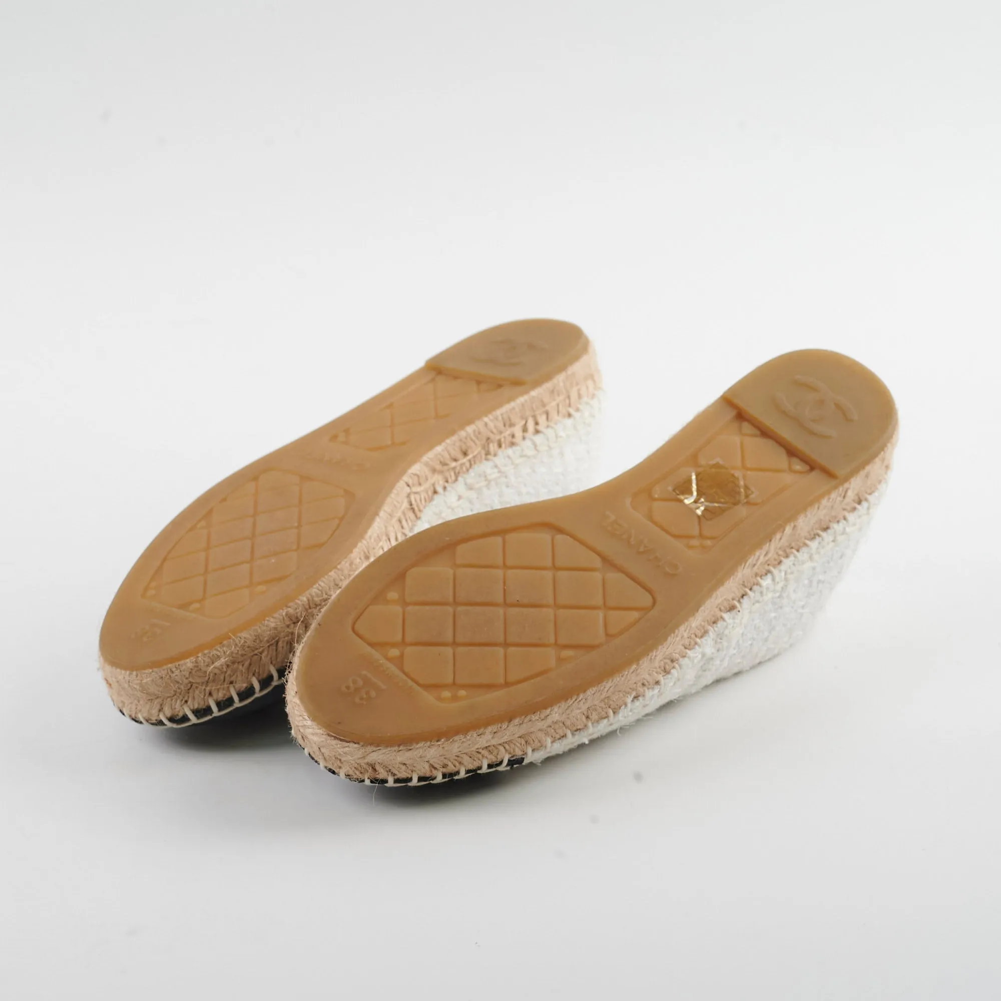 Chanel Espadrilles White Size 38