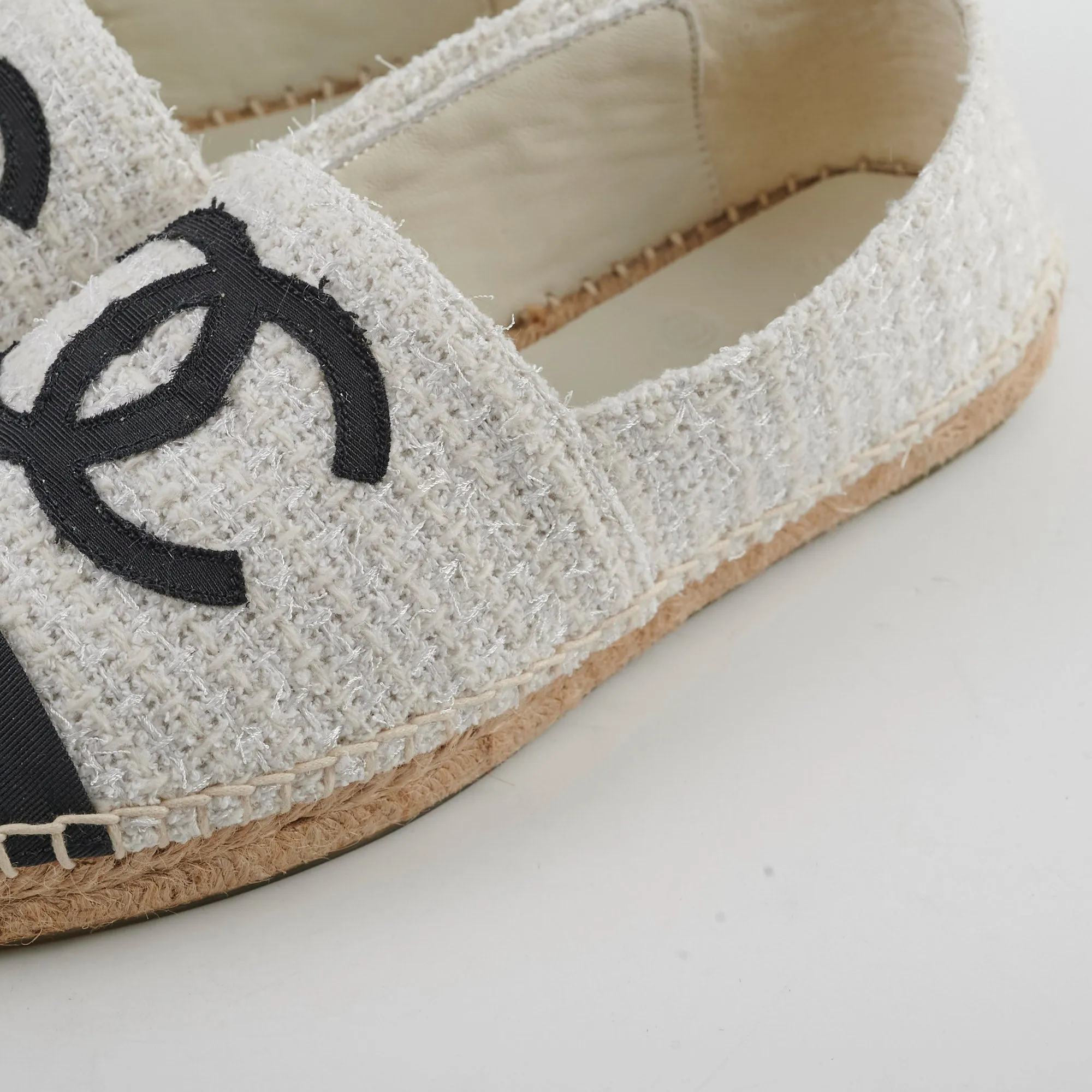 Chanel Espadrilles White Size 38