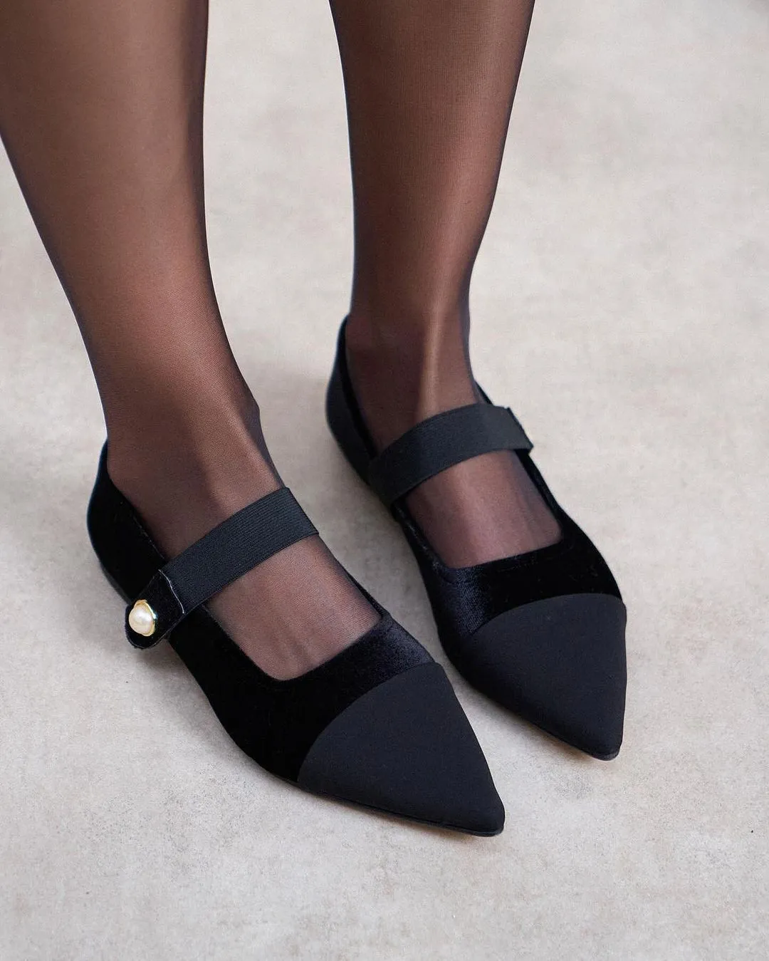 ES1 Elegant Casual Flats