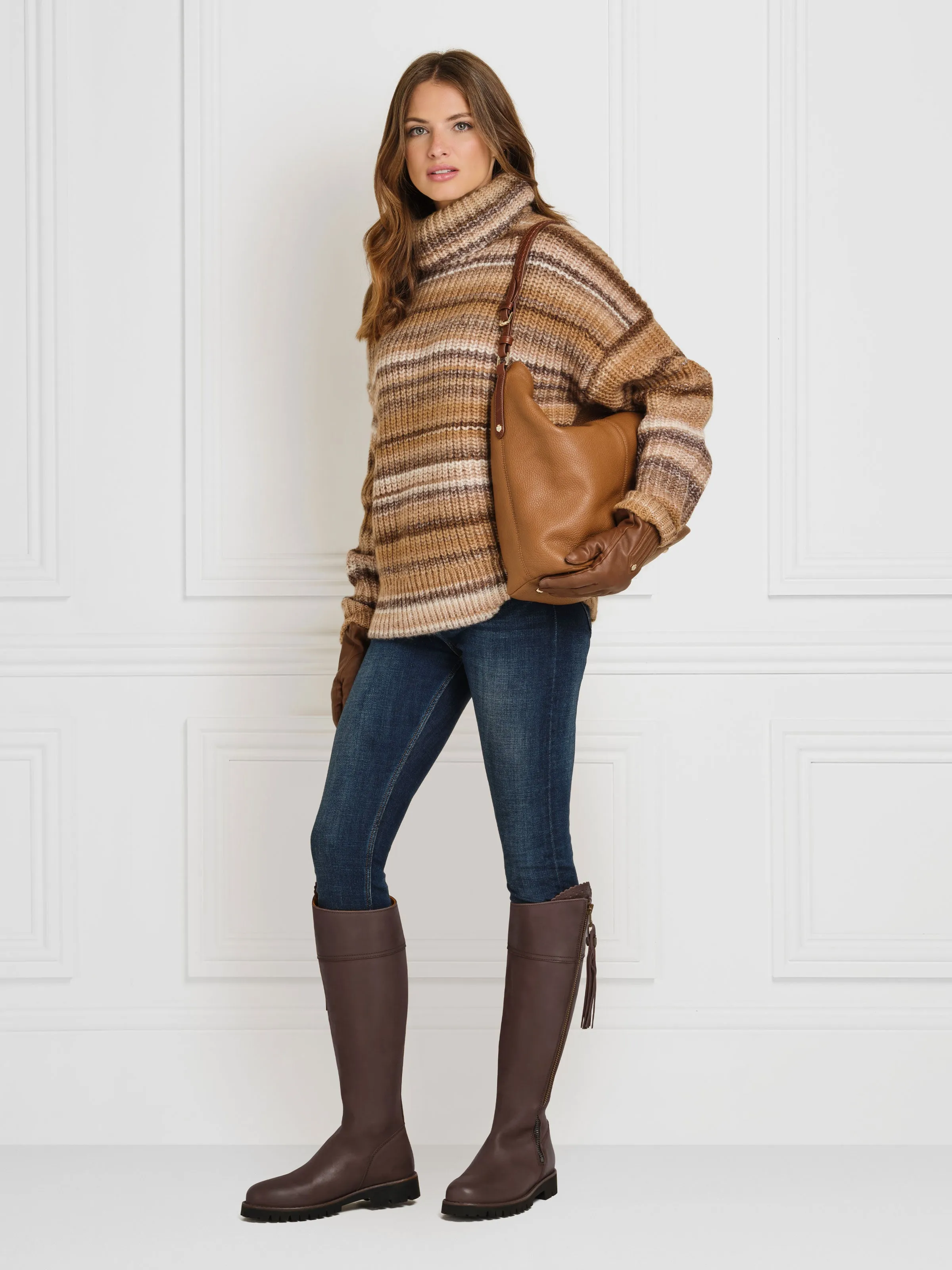 Explorer (Regular Fit) - Mahogany Leather