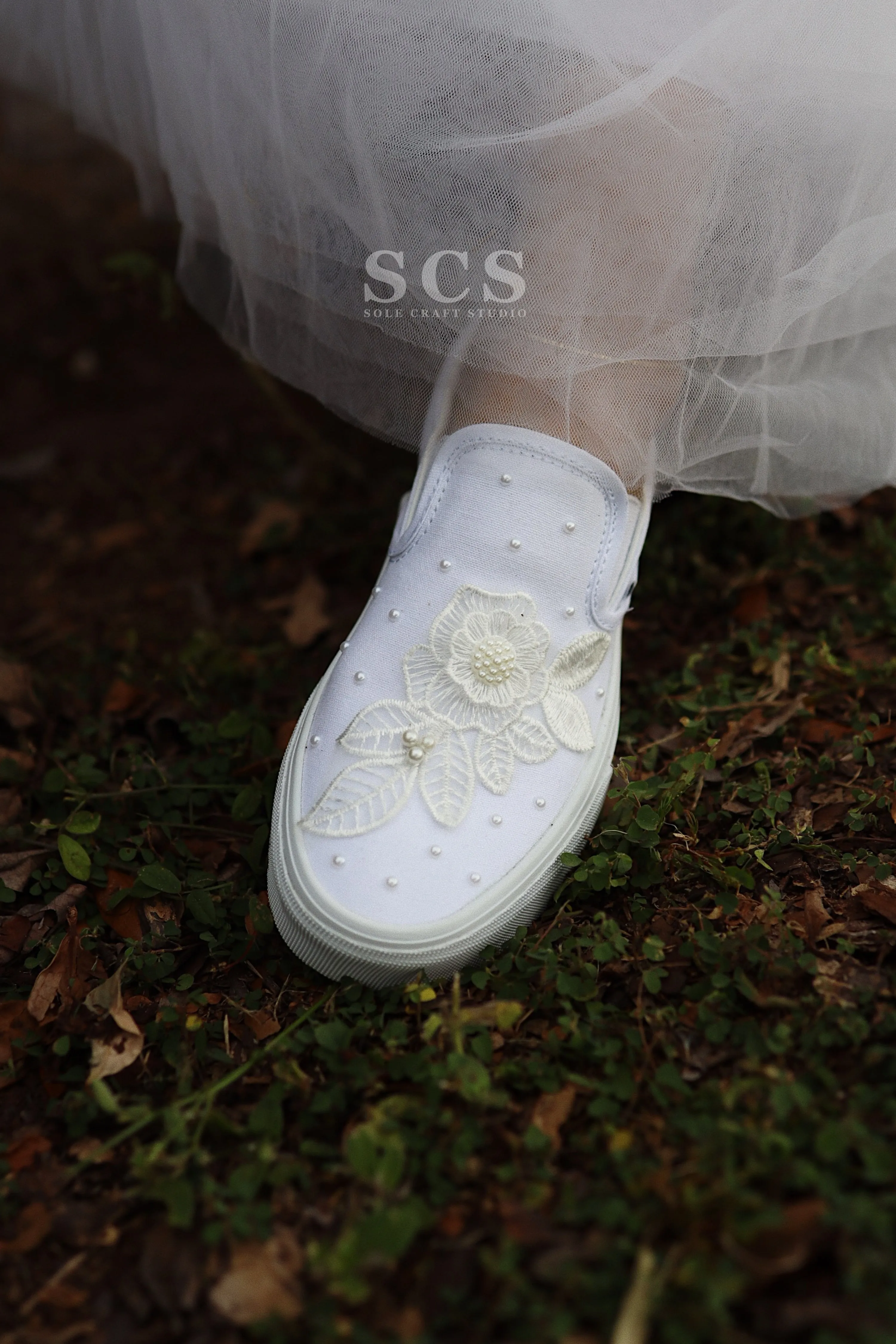 Floral Slip-On Canvas