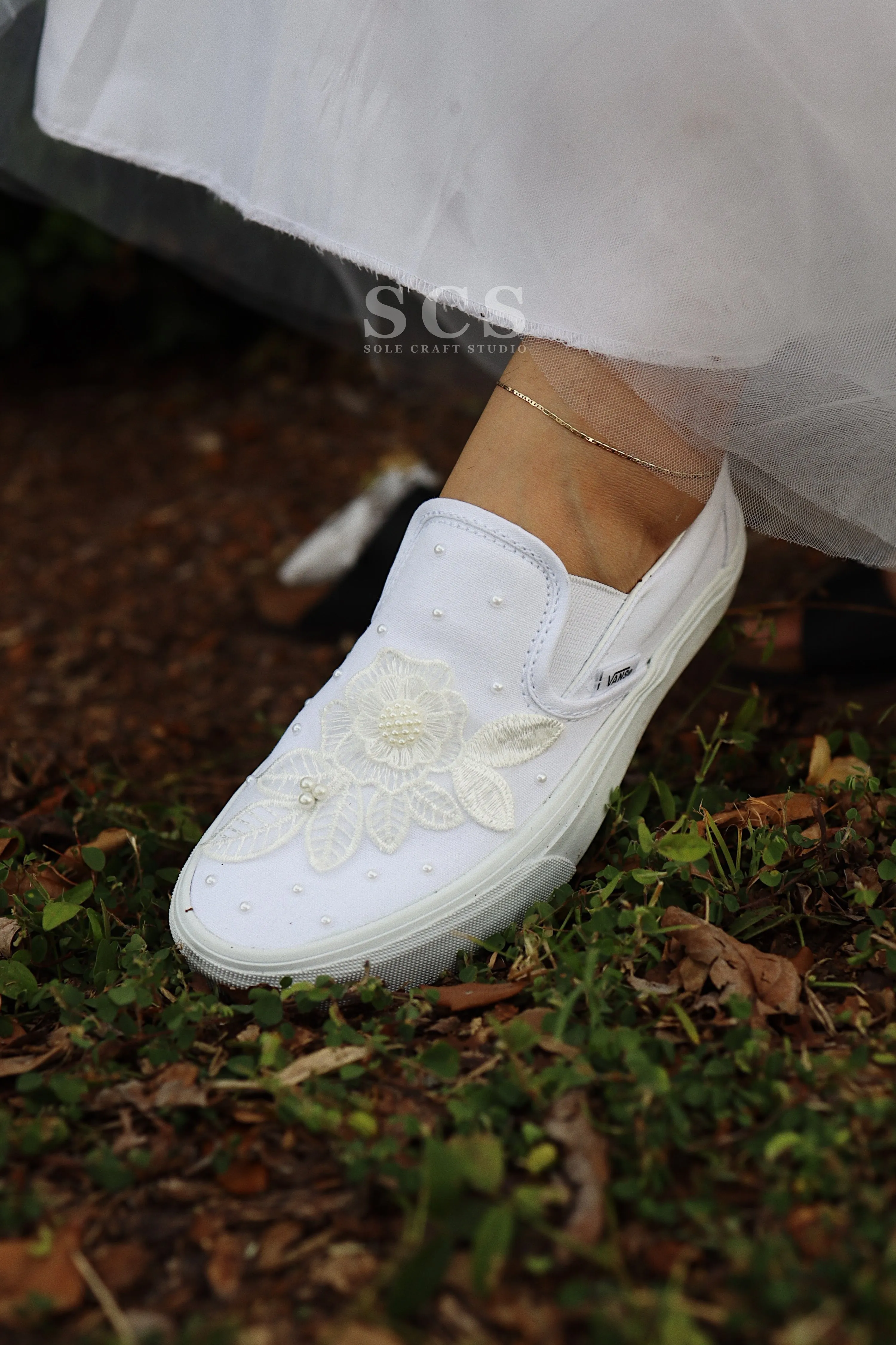 Floral Slip-On Canvas