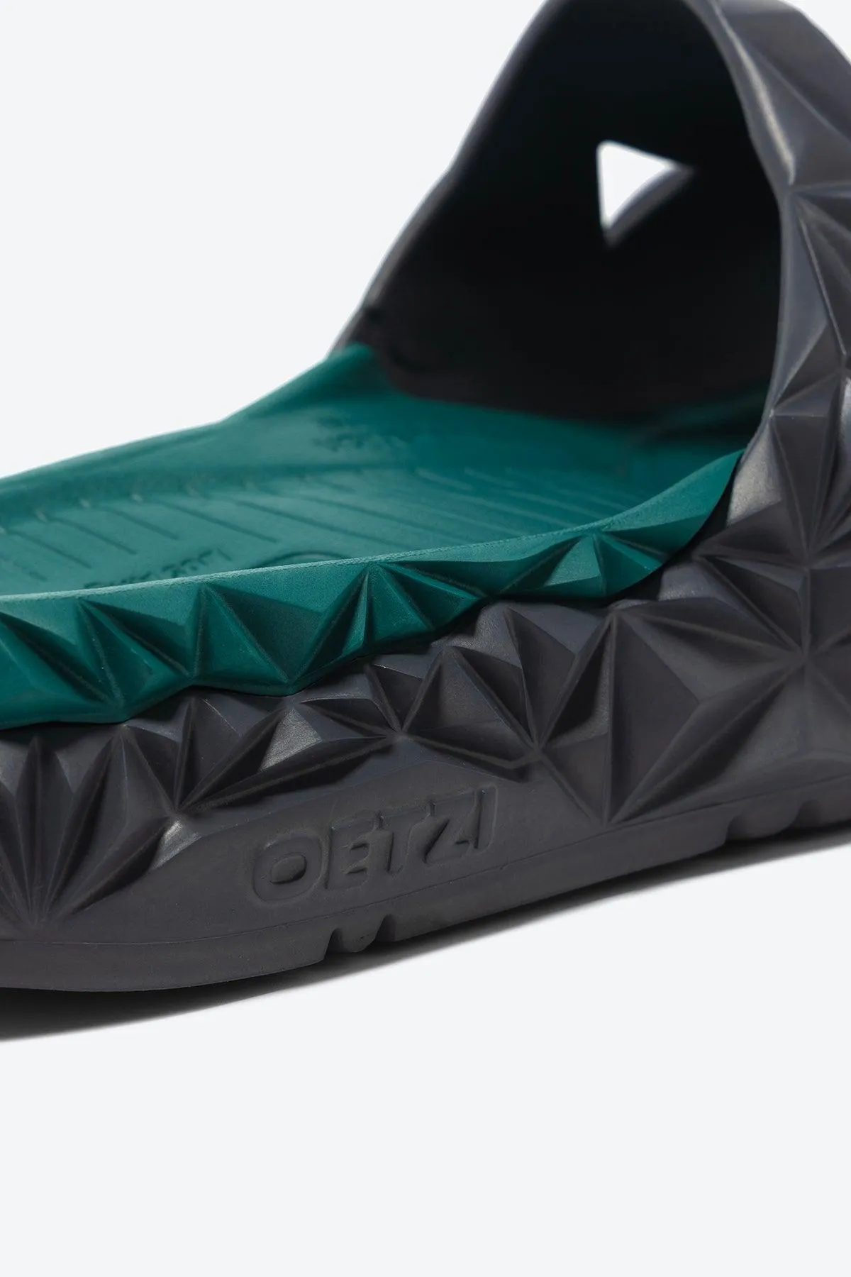 OETZI Icelippers - Dark Grey Green