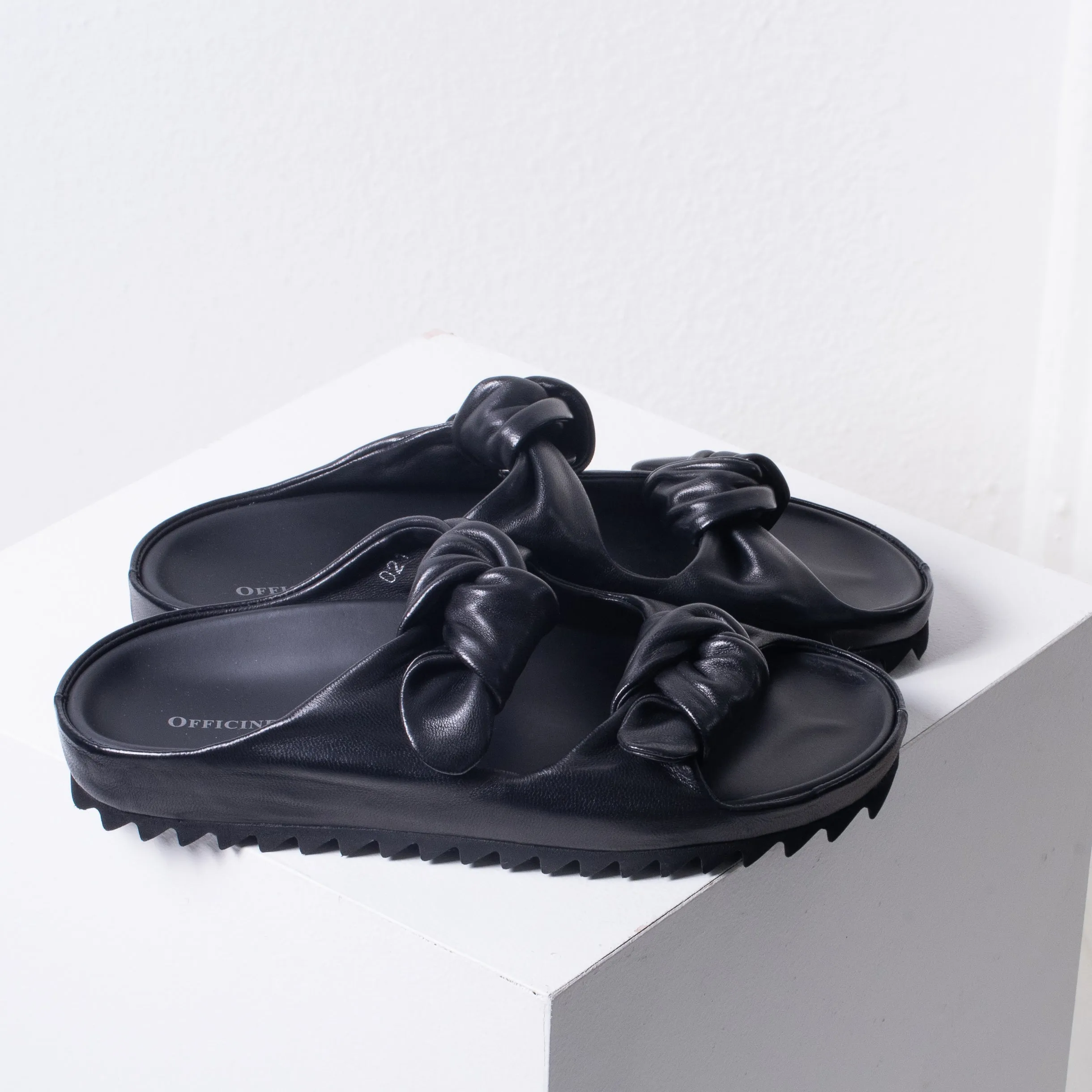 Officine Creative Pelagie Sandal (black)
