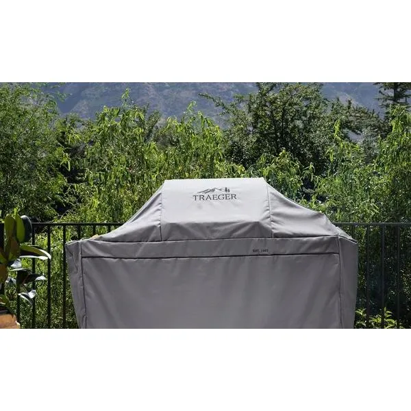 Traeger Ironwood XL Full Length Grill Cover BAC601