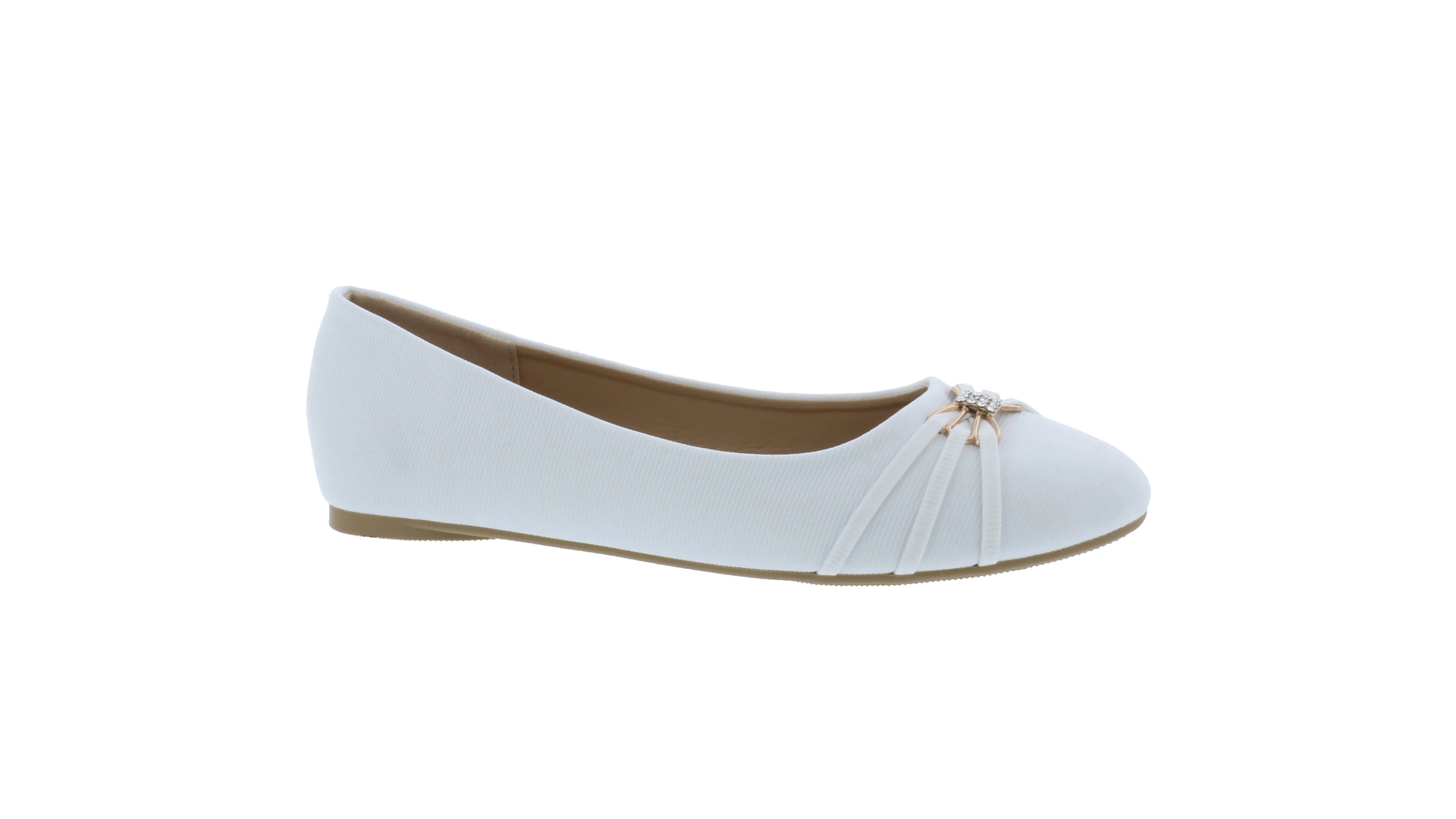 Women Fabric Flat with Rounded Tip